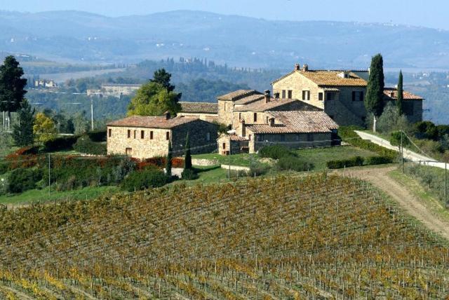 Agriturismo Il Torrione Lecchi Exterior photo